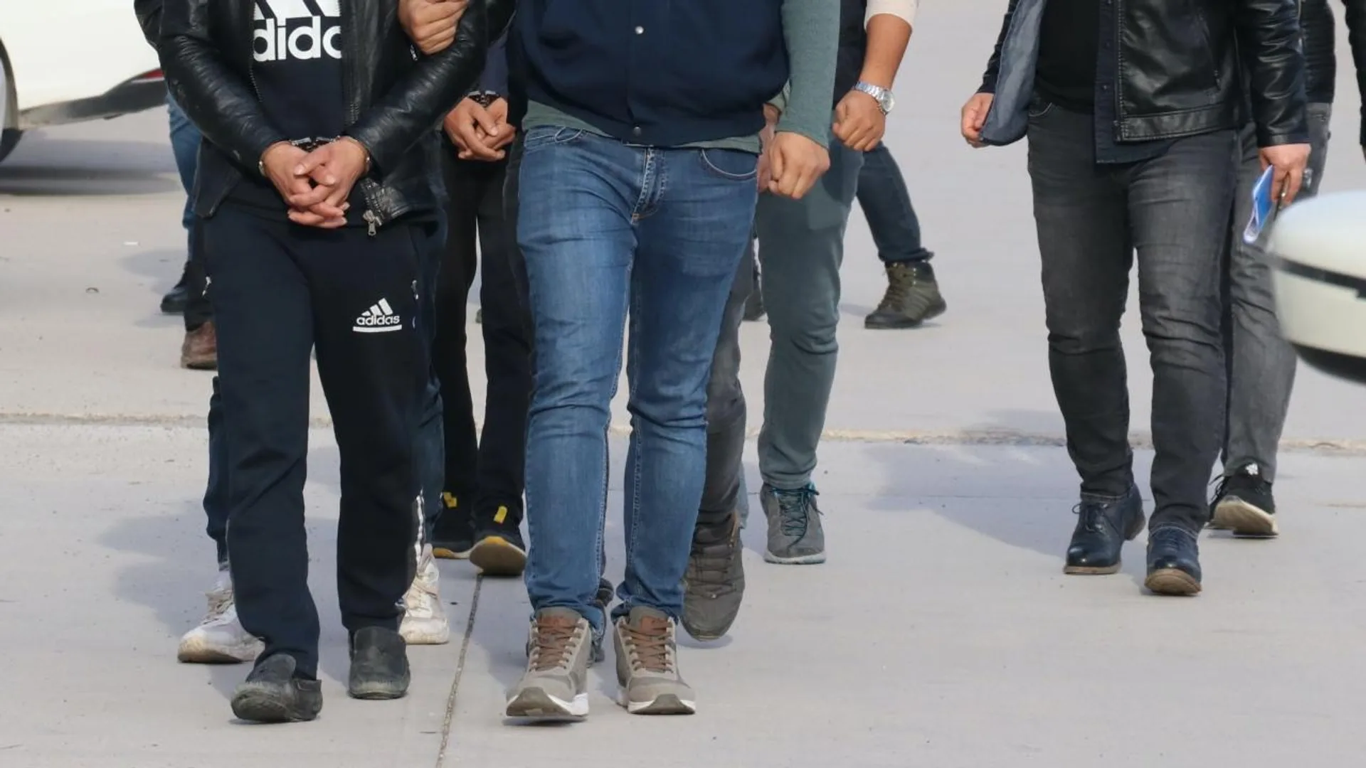 Gündem kategorisi için temsilî kapak görseli