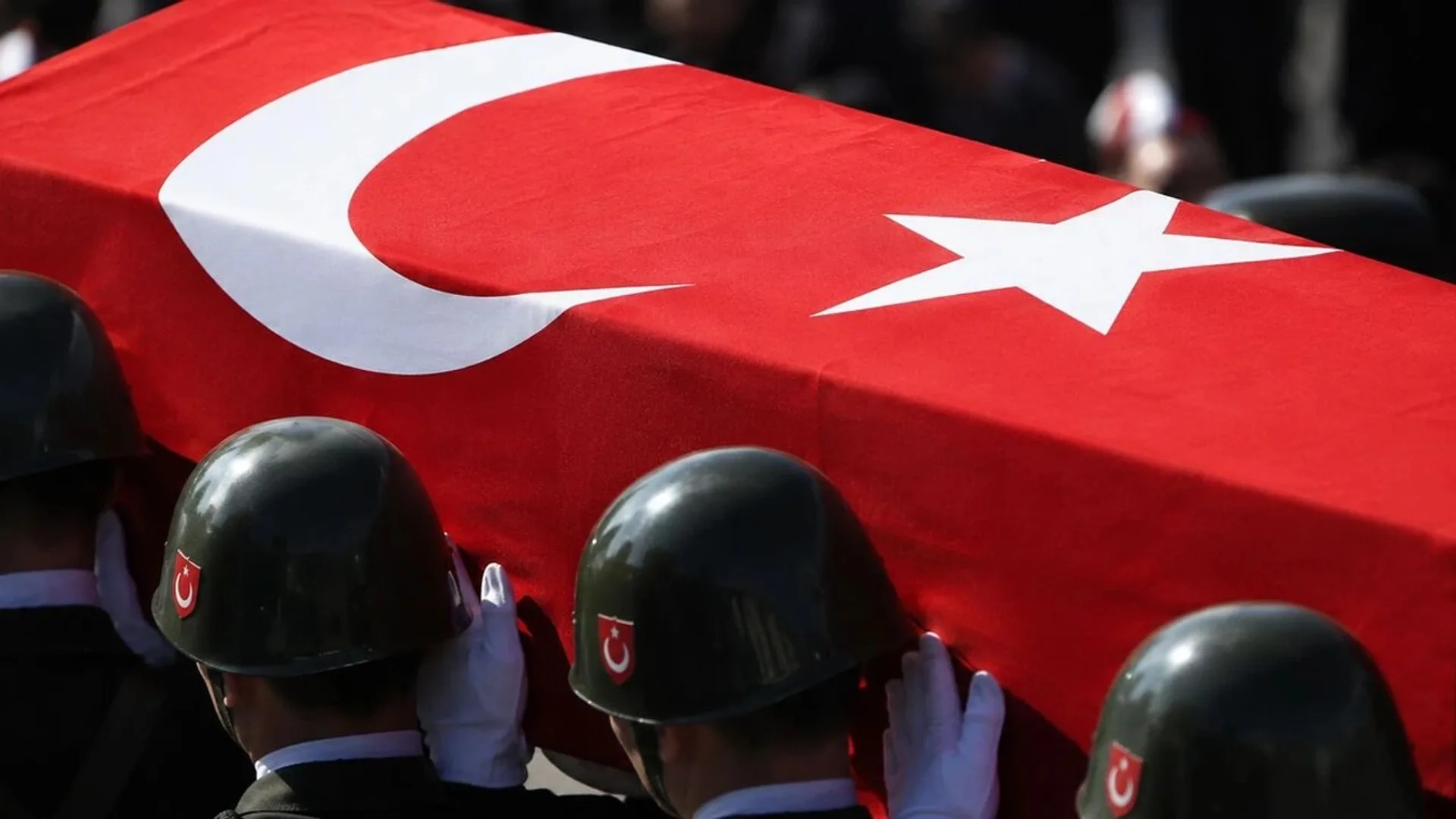 Gündem kategorisi için soyut kapak görseli