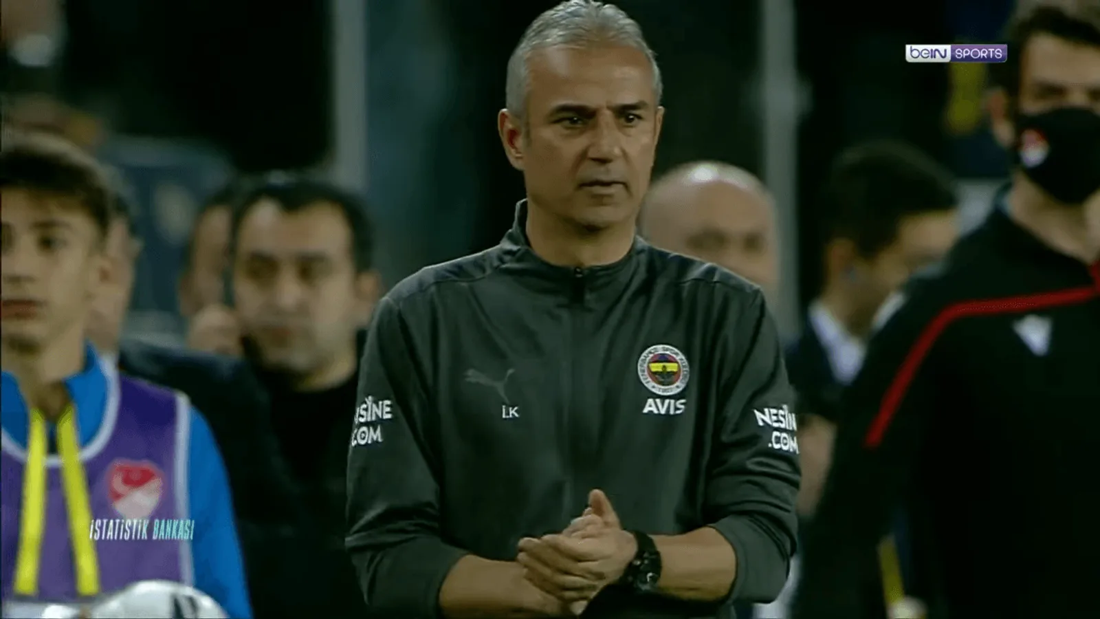 İsmail Kartal'ın İstifa Kararının Nedeni: Tribünden Kafasına Su Şişesi