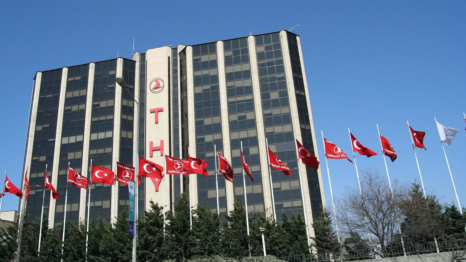 Türk Hava Yolları, Liverpool'un Forma Göğüs Sponsoru Oluyor