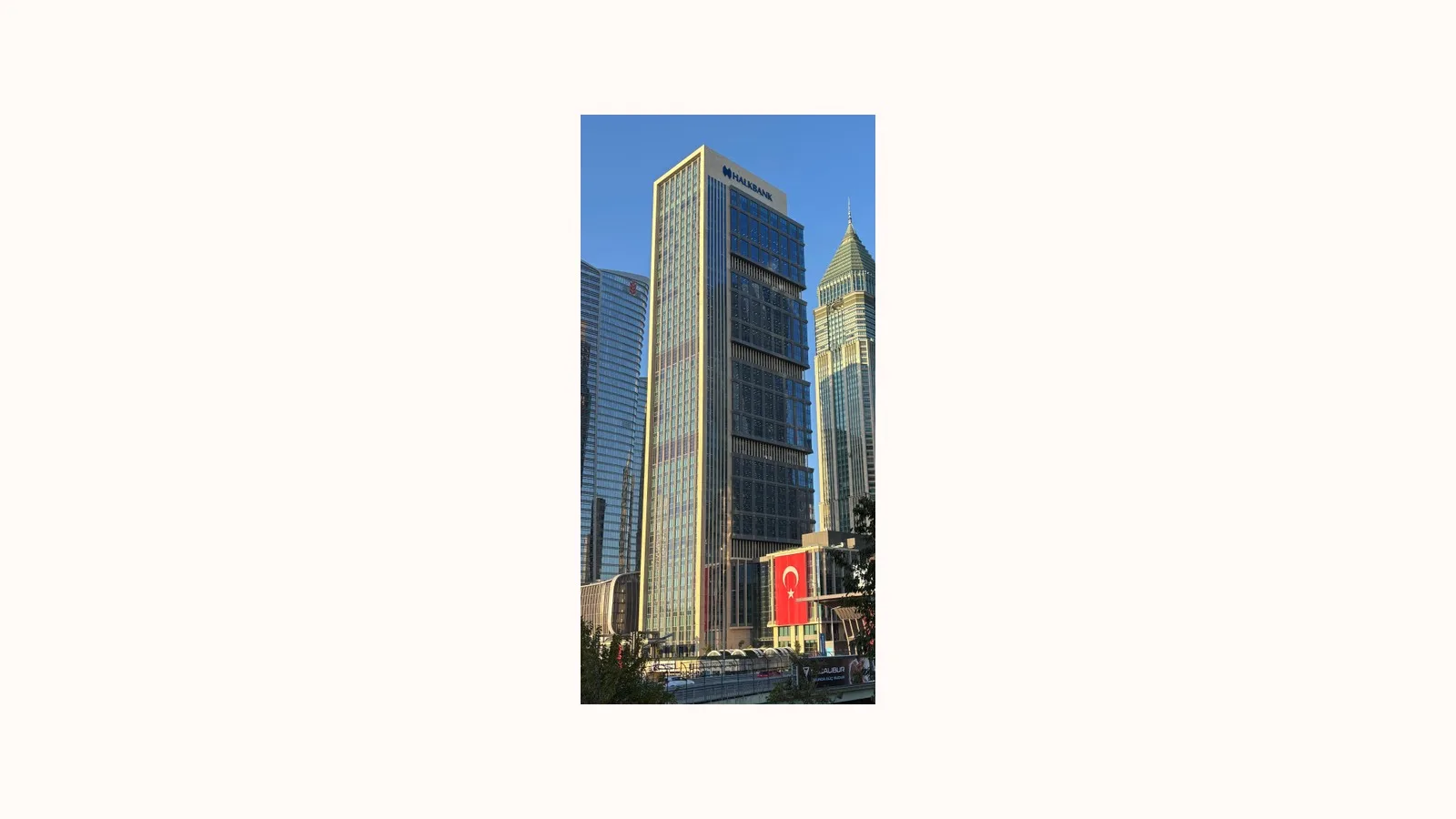 Halkbank, Üçüncü Halka Arz İçin Yatırımcılarla Bir Araya Geldi