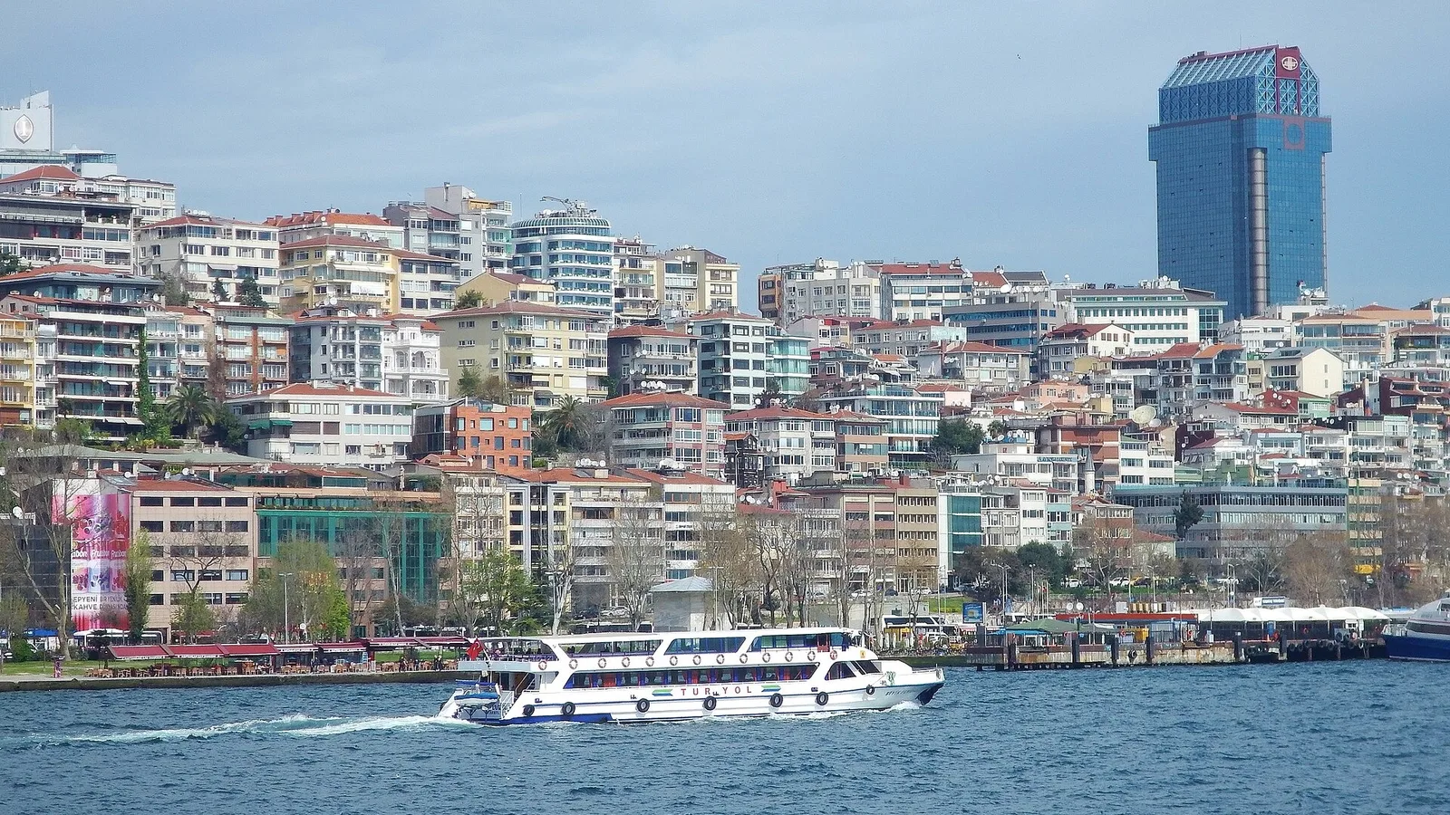 İstanbul Beyoğlu'nda Uyuşturucu Operasyonunda 10 Gözaltı