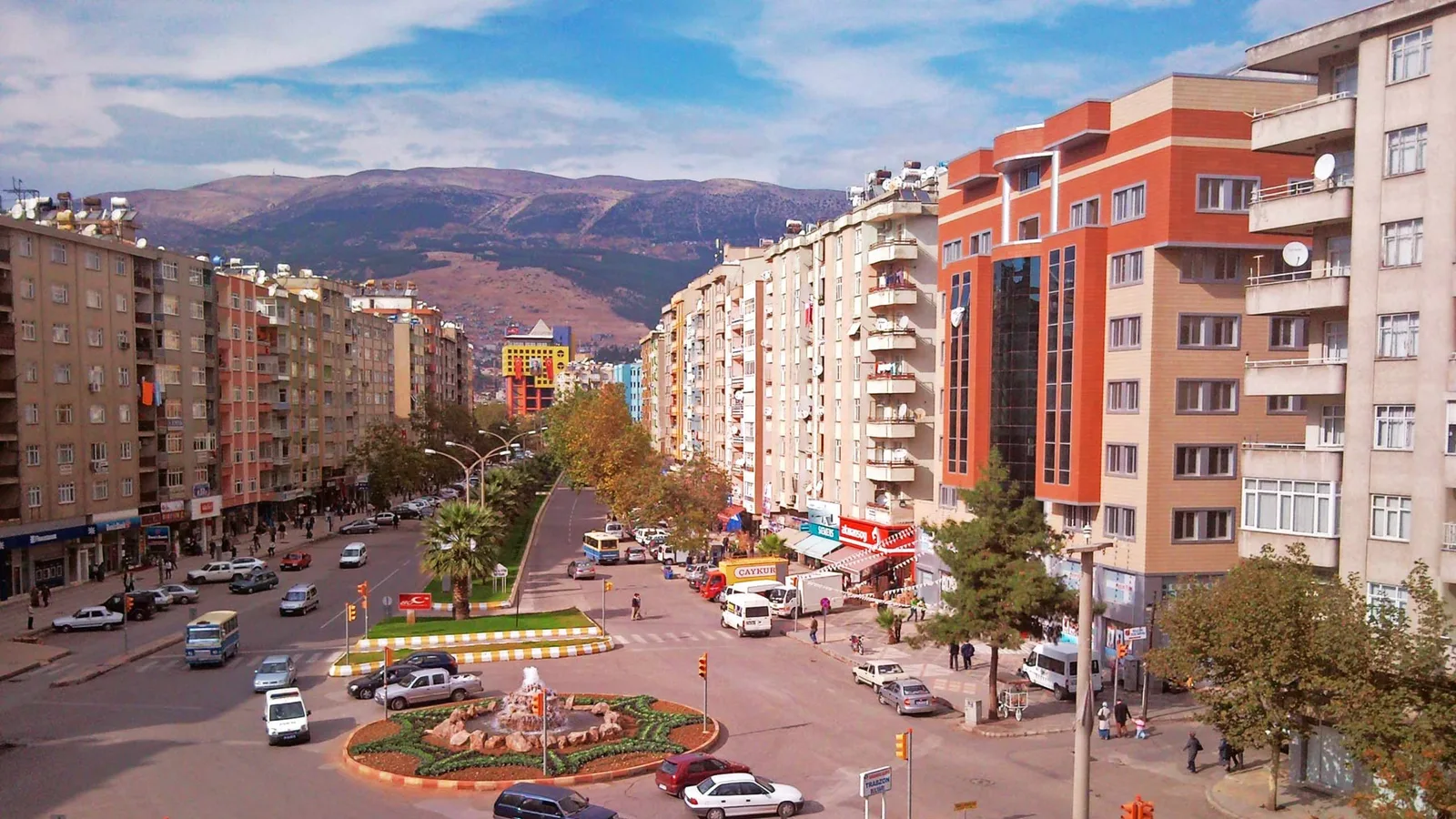 Kahramanmaraş'ta Okulda Silahlı Saldırı: 10 Ölü, 15 Yaralı