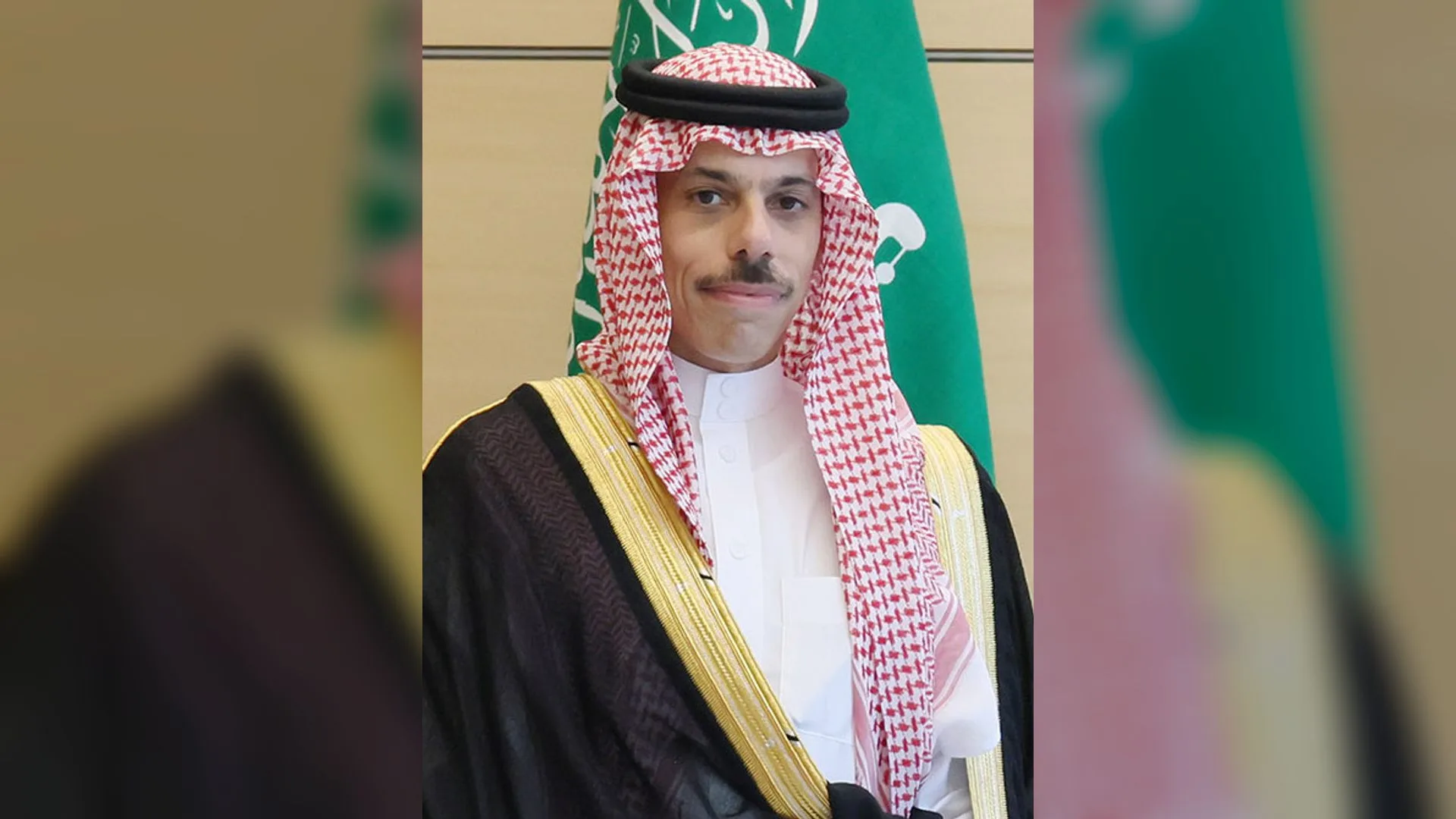 Fumio Kishida and Faisal bin Farhan Al Saud 20220719 (2) (cropped).jpg — temsilî görsel