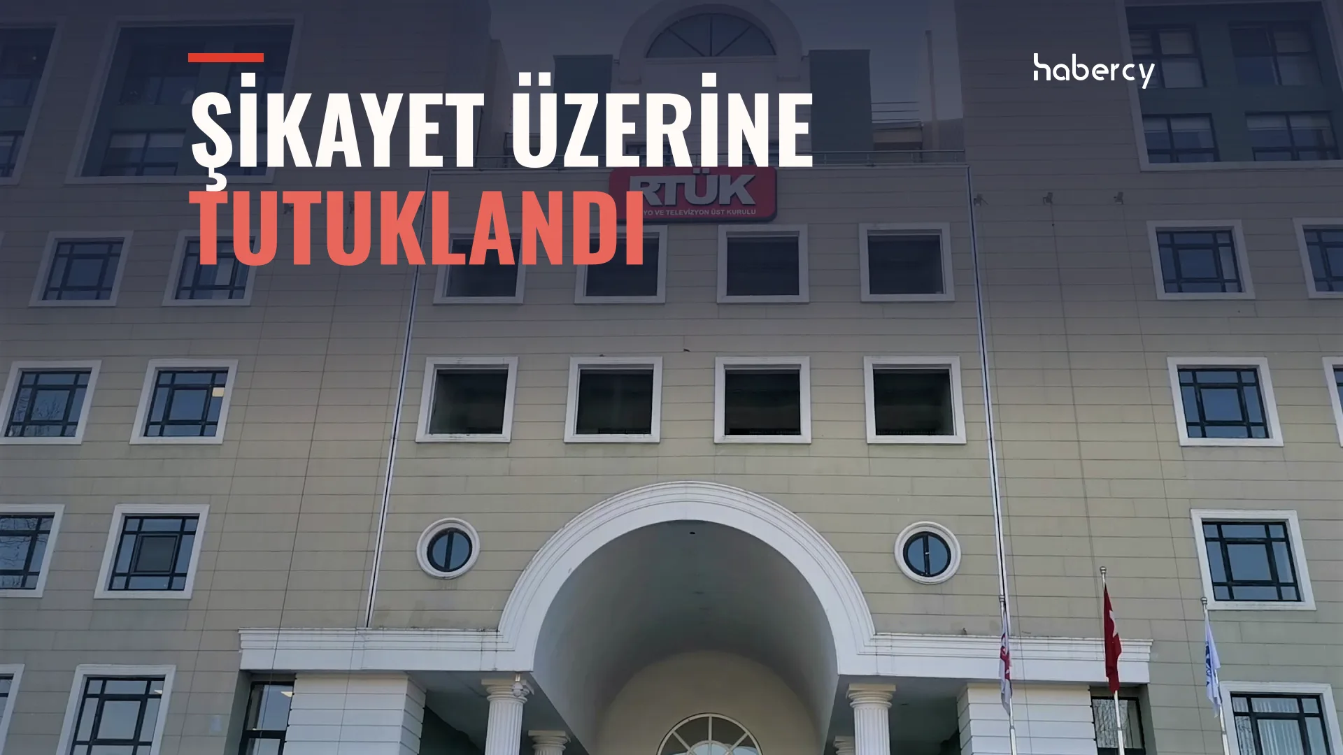 BirGün Muhabiri İsmail Arı, Eski RTÜK Başkanı Ebubekir Şahin'in Şikayeti Üzerine Tutuklandı — temsilî kapak görseli